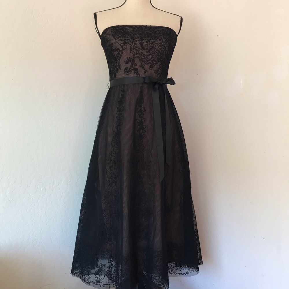 Bcbg maxazria lace dress size XS- S